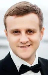 Игорь Огурцов